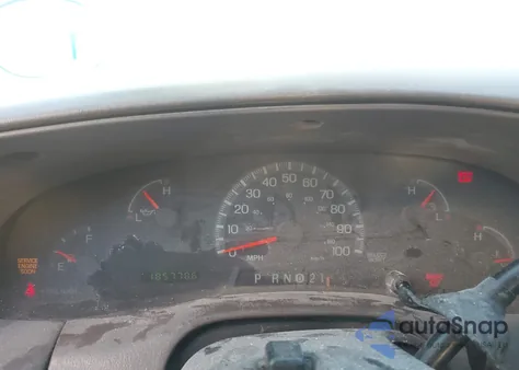 1999 Ford F-250 Work Series/Xl from USA, damaged, VIN 1FTPF27M8XKA76839